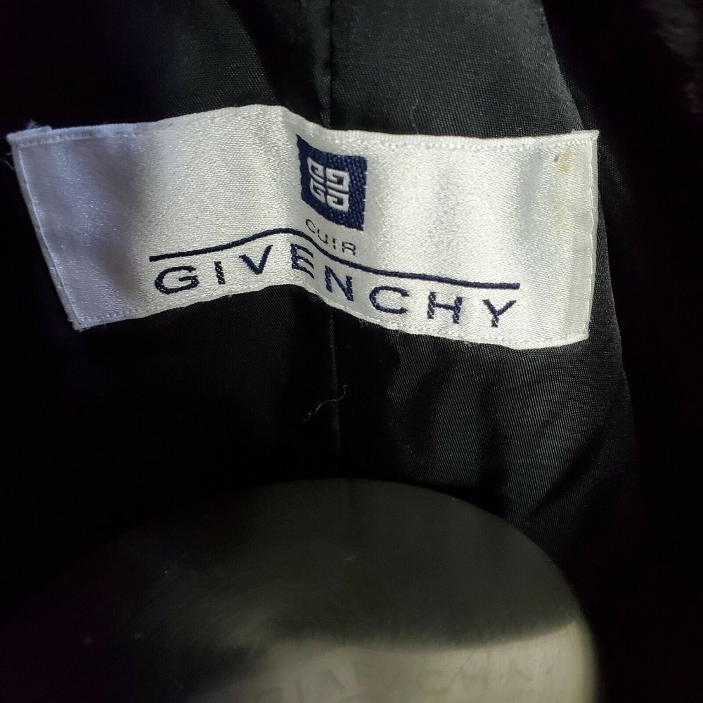 Givenchy Cuir Vintage Black Leather Jacket - Picture 8 of 9
